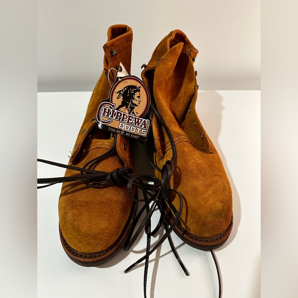 Men’s Chippewa suede boots - size 11D